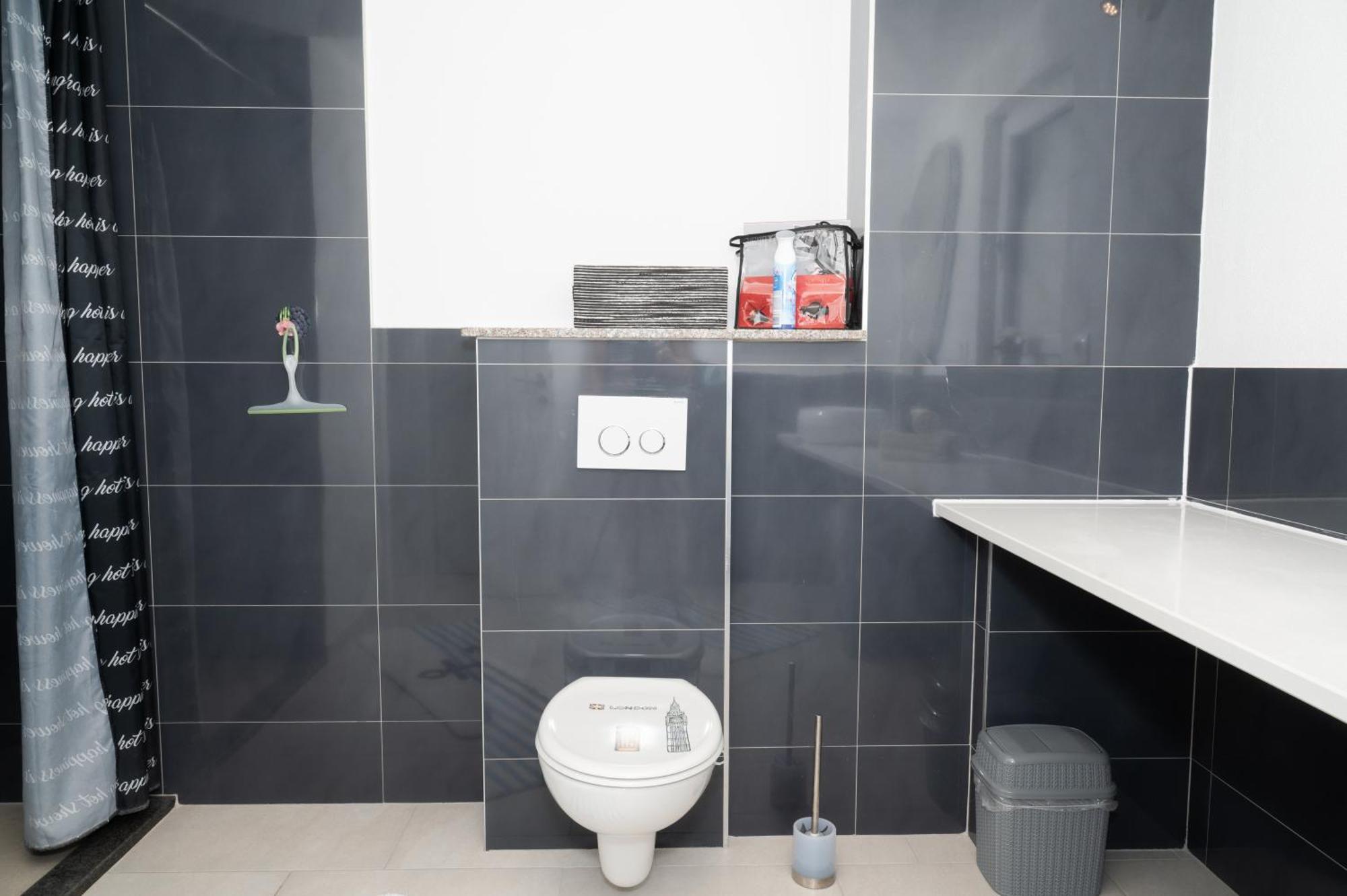 Four Points Apartman Vir