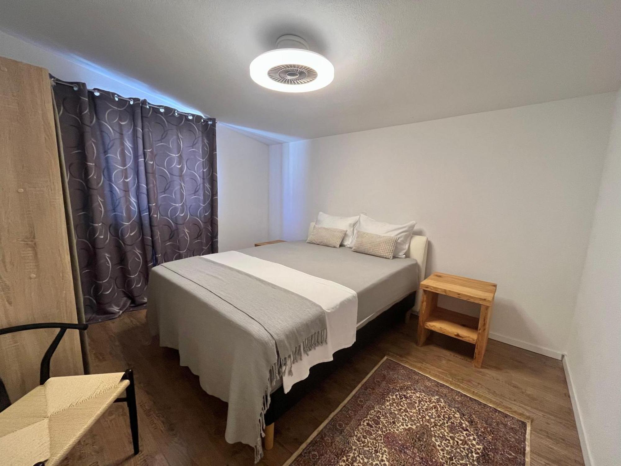 Four Points Apartman Vir