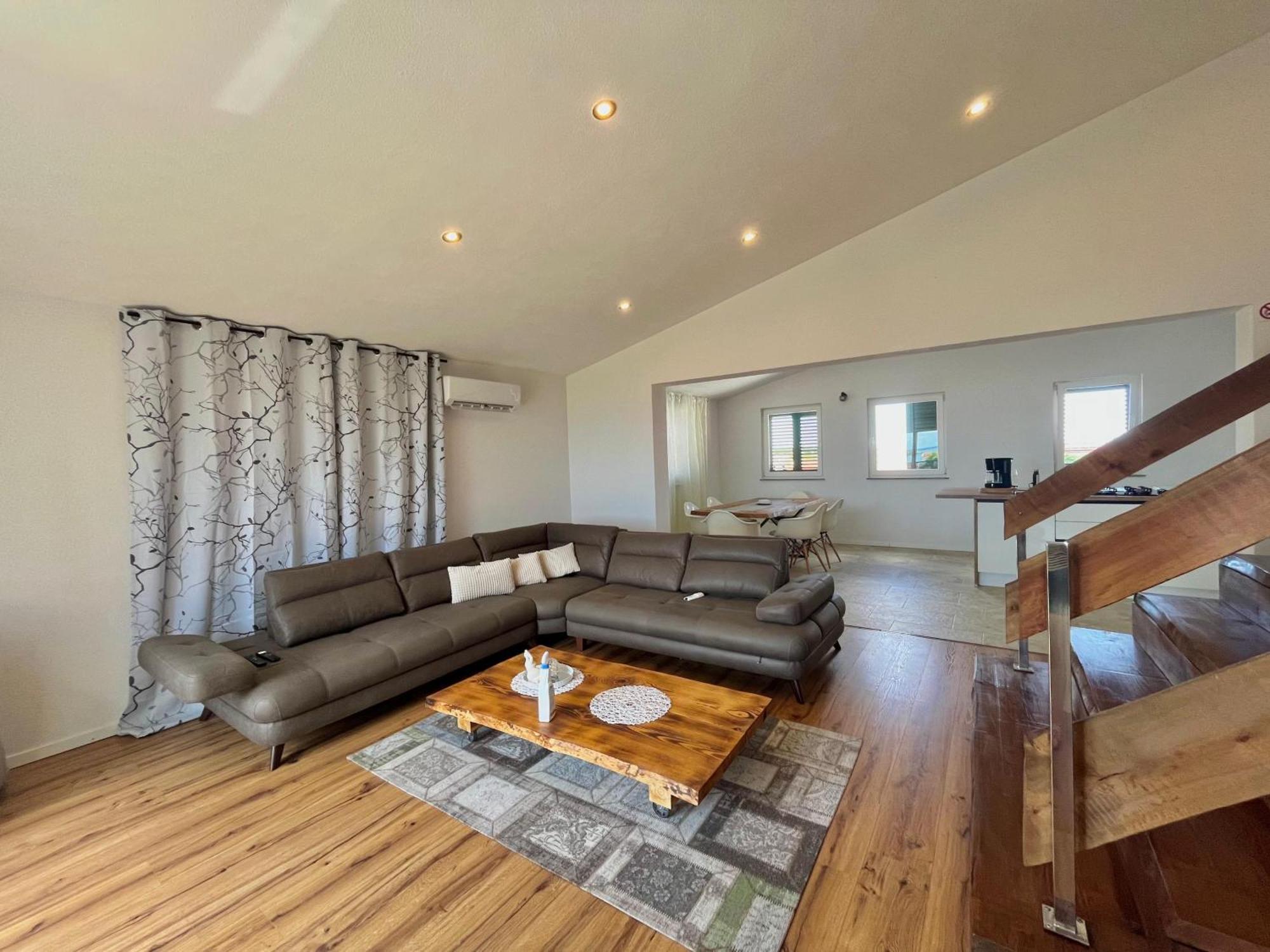 Four Points Apartman