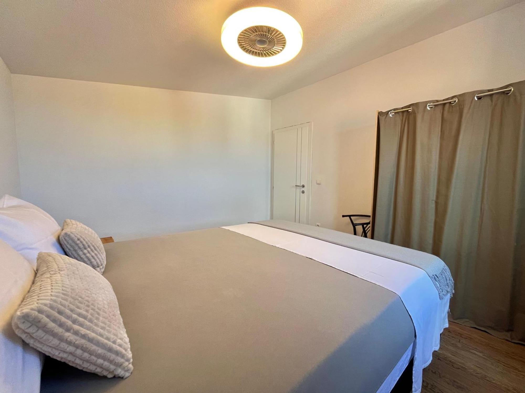 Four Points Apartman *