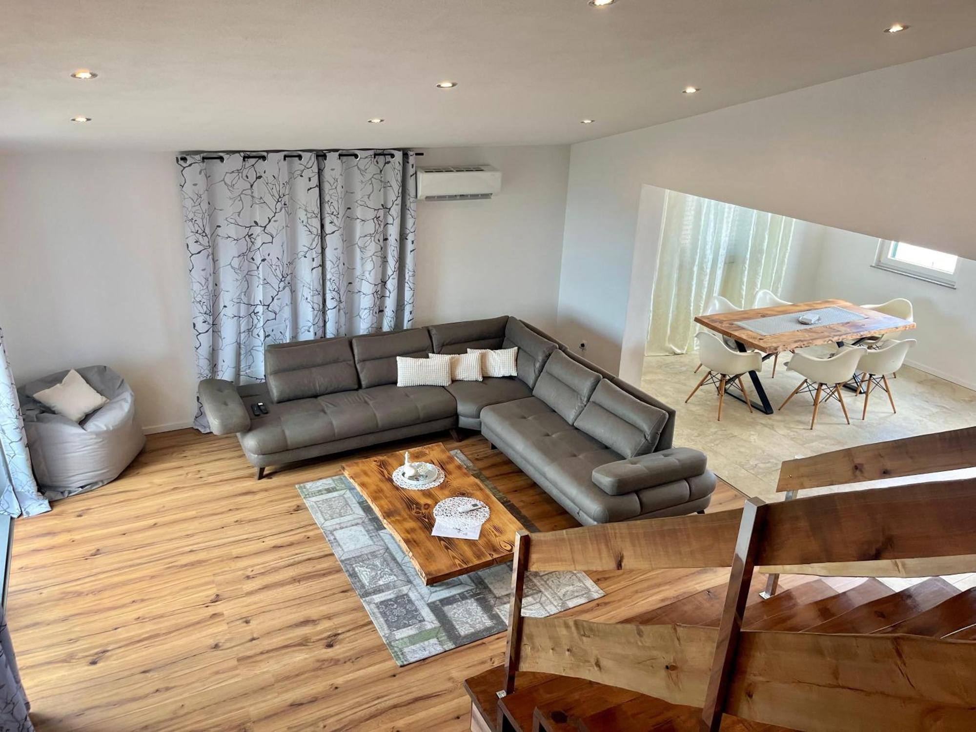 Four Points Apartman Vir