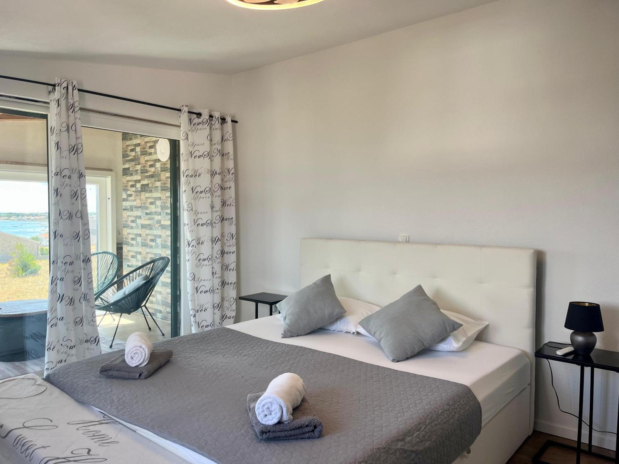 Apartman Four Points Vir